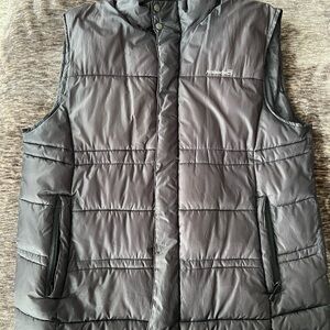 Avalanche Men's Charcoal Quilted Vest
